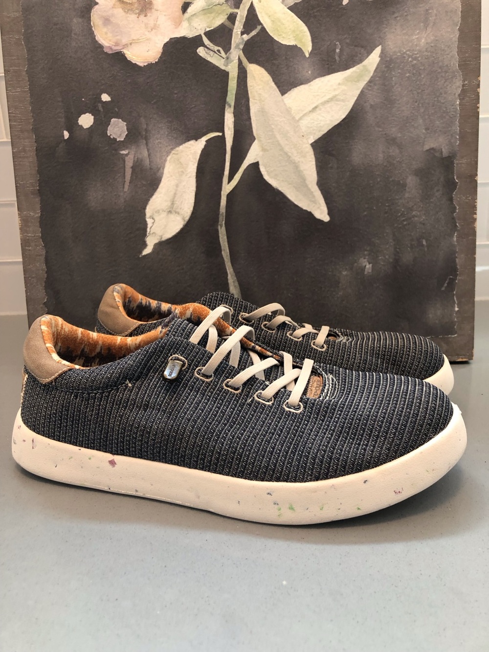 Hey Dude Sneakers sz 7
